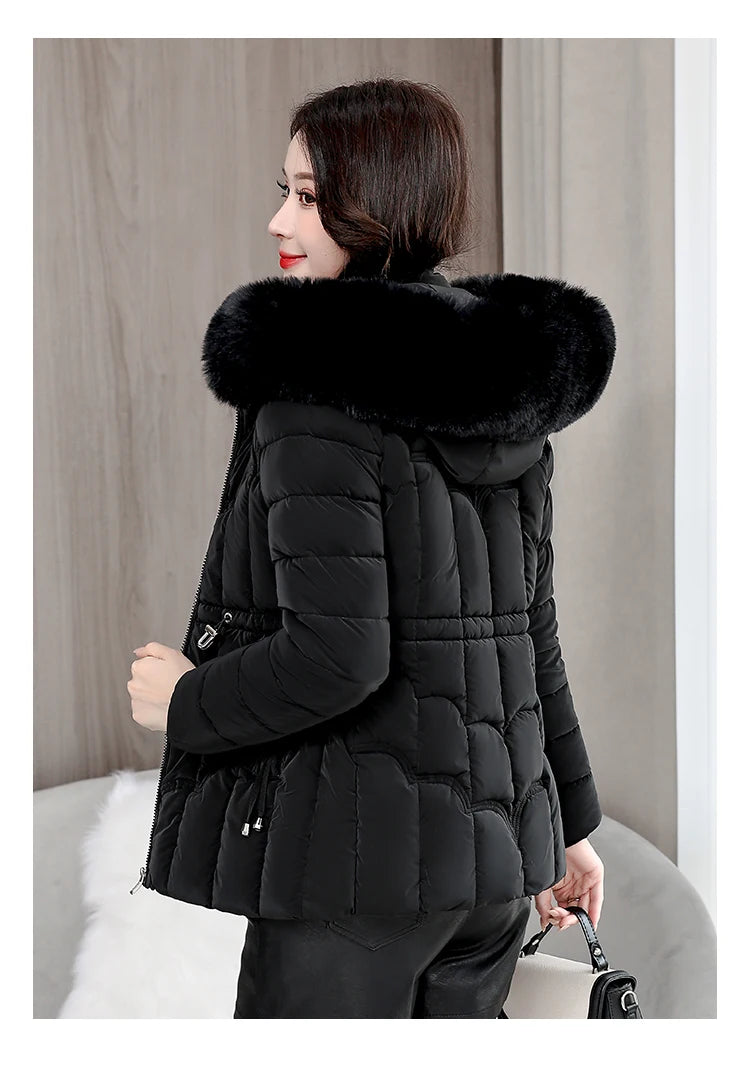 Winter 2025 New Down Jacket Women Parkas Fashion High-Quality Warm Cotton Padded Coat Ladies Short Overcoat Hooded